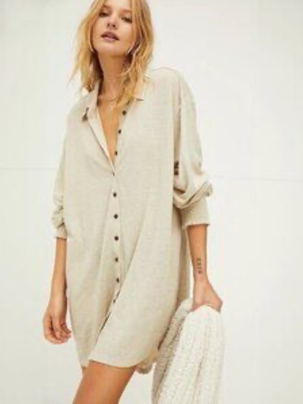 Free People Beach โข Promenade Mini Dress โข
Size Medium